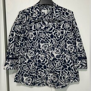 Coldwater Creek Floral Blouse Womens Large Button Top Navy Blue White 3/4 Sleeve